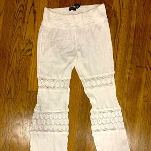 Cute white knit pants!